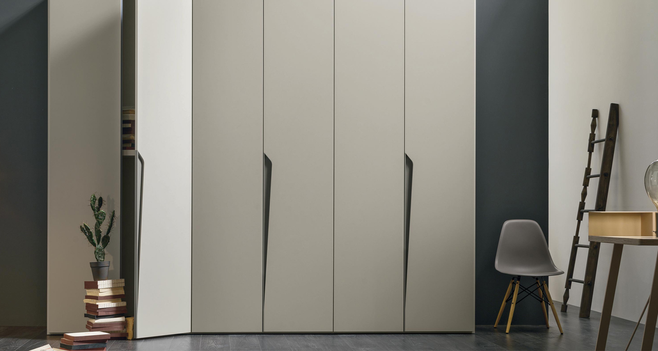 drop-hinged-wardrobe